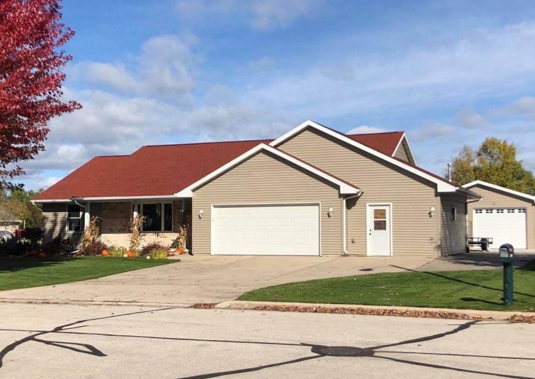 3067 Windland Drive - Photo 1