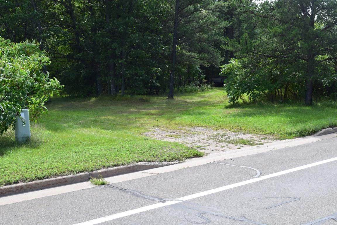 2501 Minnesota Avenue - Photo 1