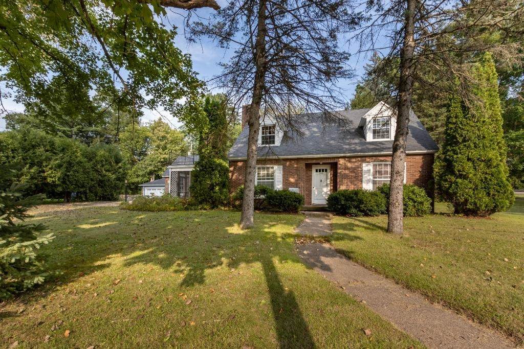 2903 6TH STREET - Photo 1