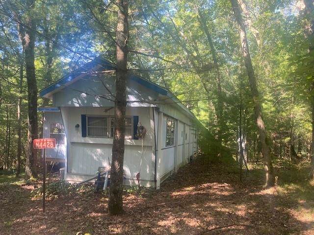 N4428 Strawberry Circle - Photo 1