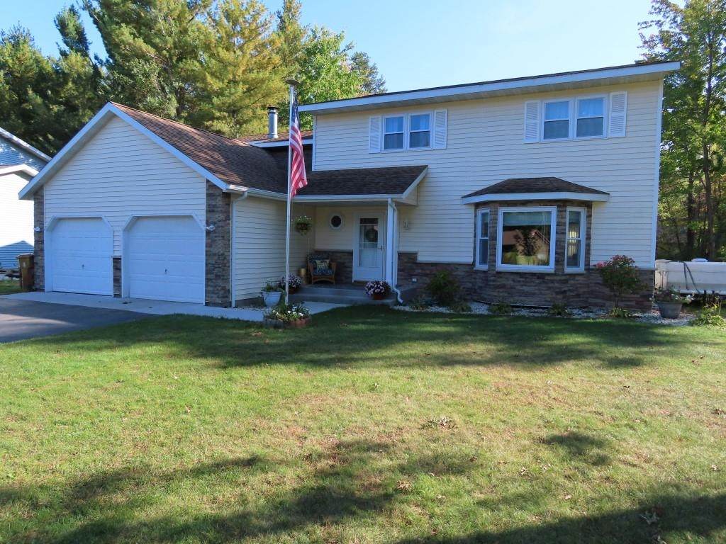 4409 Pine Ridge Drive - Photo 1