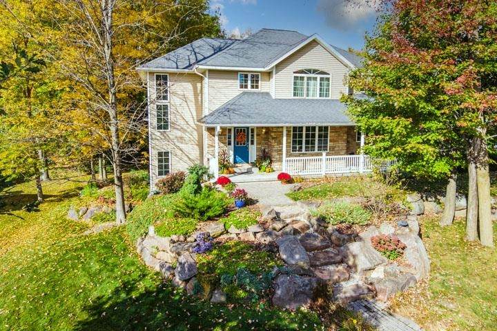 216 Tuzigoot Lane - Photo 1