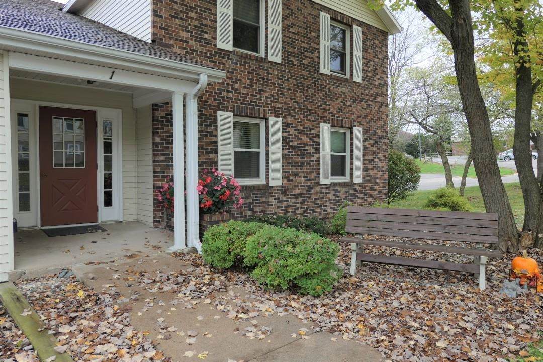 3142 Westhill Drive - Photo 1