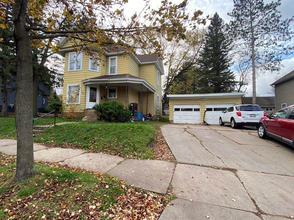 108 5TH AVENUE - Photo 1