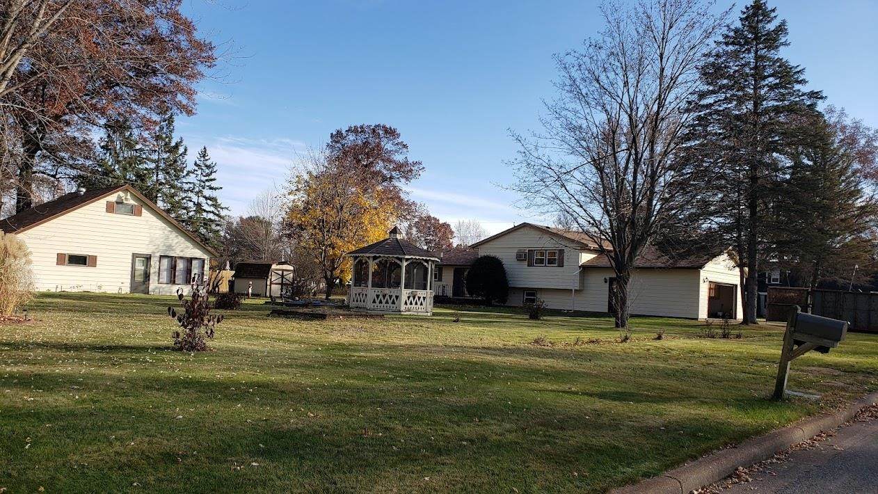 1505 Fremont Street - Photo 1