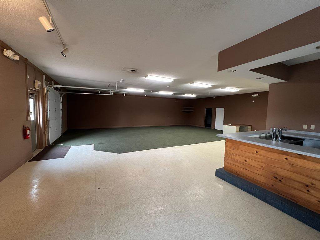 2000 Poplar Lane - Photo 1