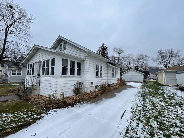 2507 Gowen Street - Photo 1