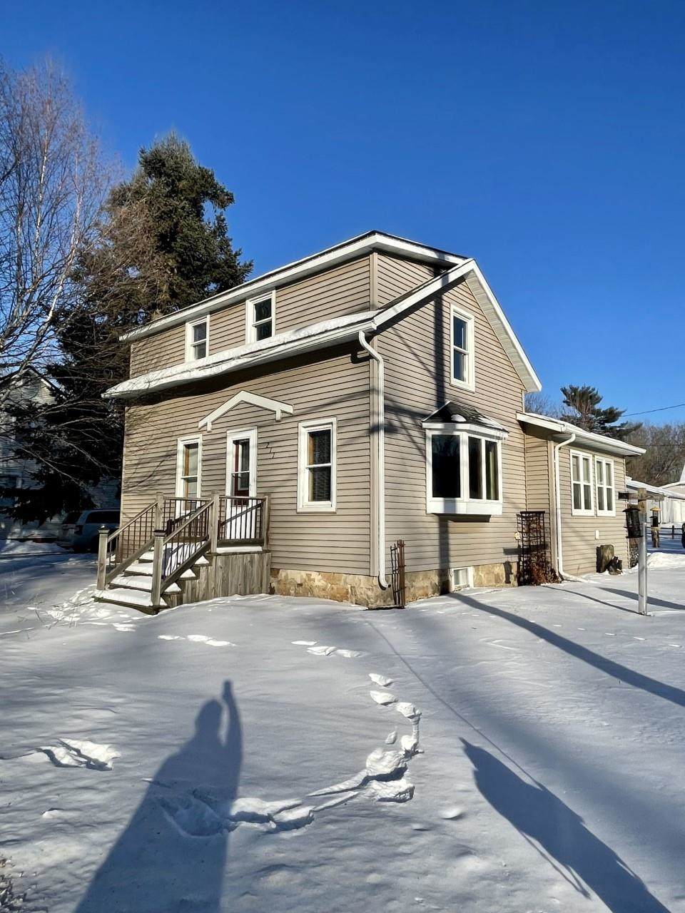 211 State Street - Photo 1