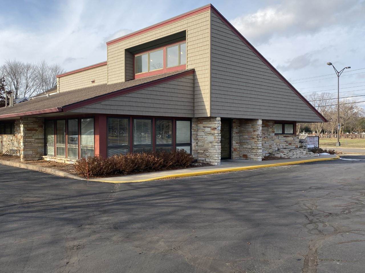 3125 Main Street - Photo 1