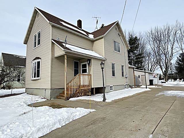 901 North Street - Photo 1