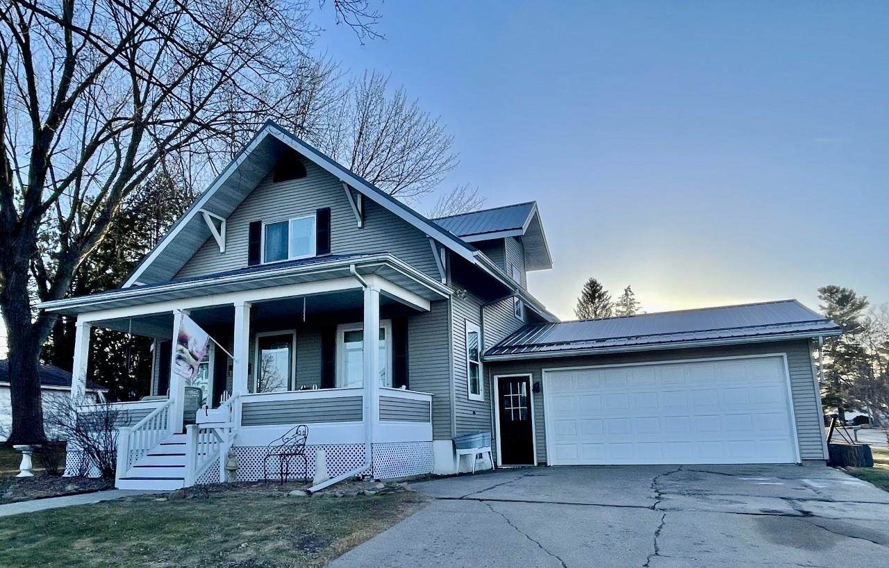 506 Clay Street - Photo 1