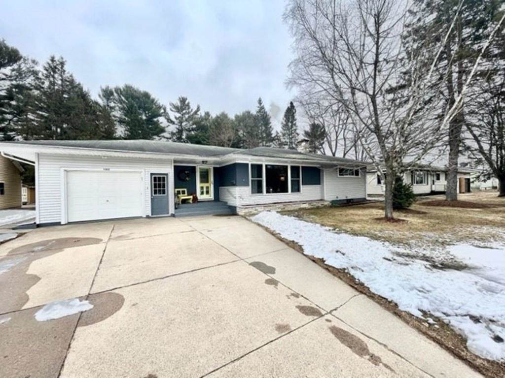 1303 Cedar Street - Photo 1