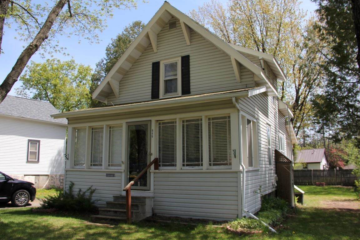 946 Pinos Street - Photo 1