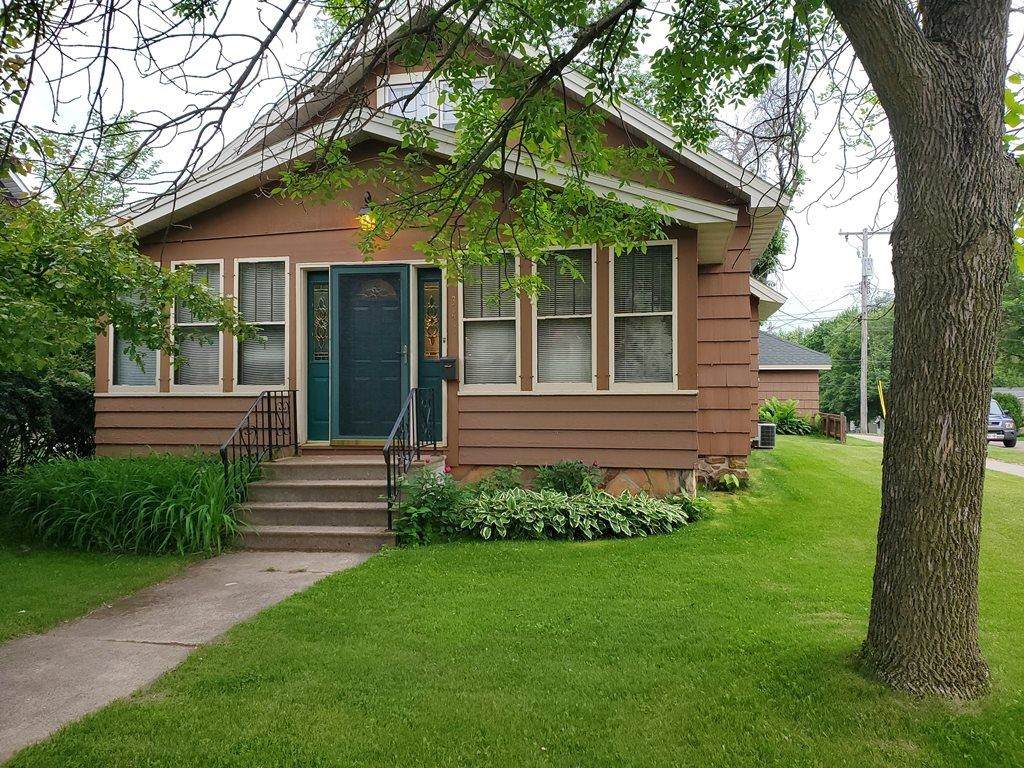 341 8TH STREET NORTH - Photo 1