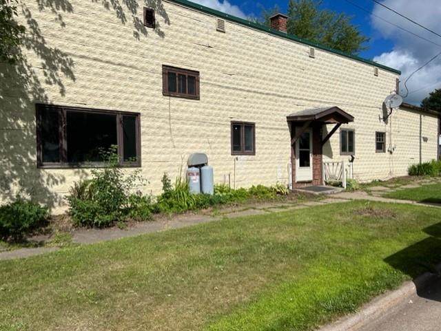 590 Cameron Street - Photo 1