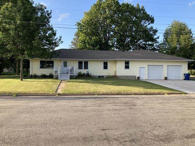 215 Elm Street - Photo 1