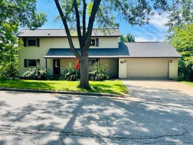 1215 Elm Street - Photo 1