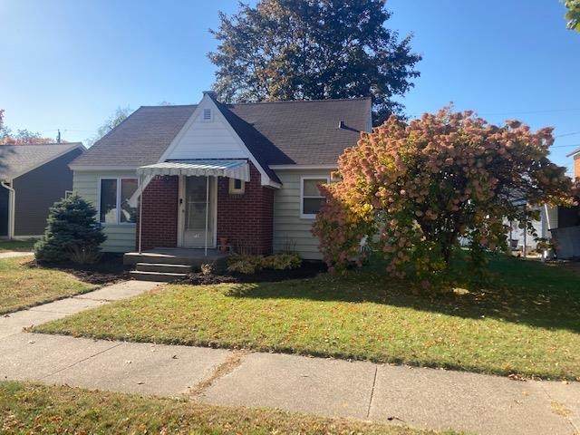 826 5TH AVENUE NORTH - Photo 1