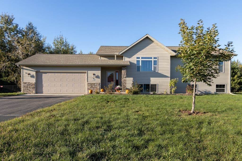 2644 Meadowlark Drive - Photo 1