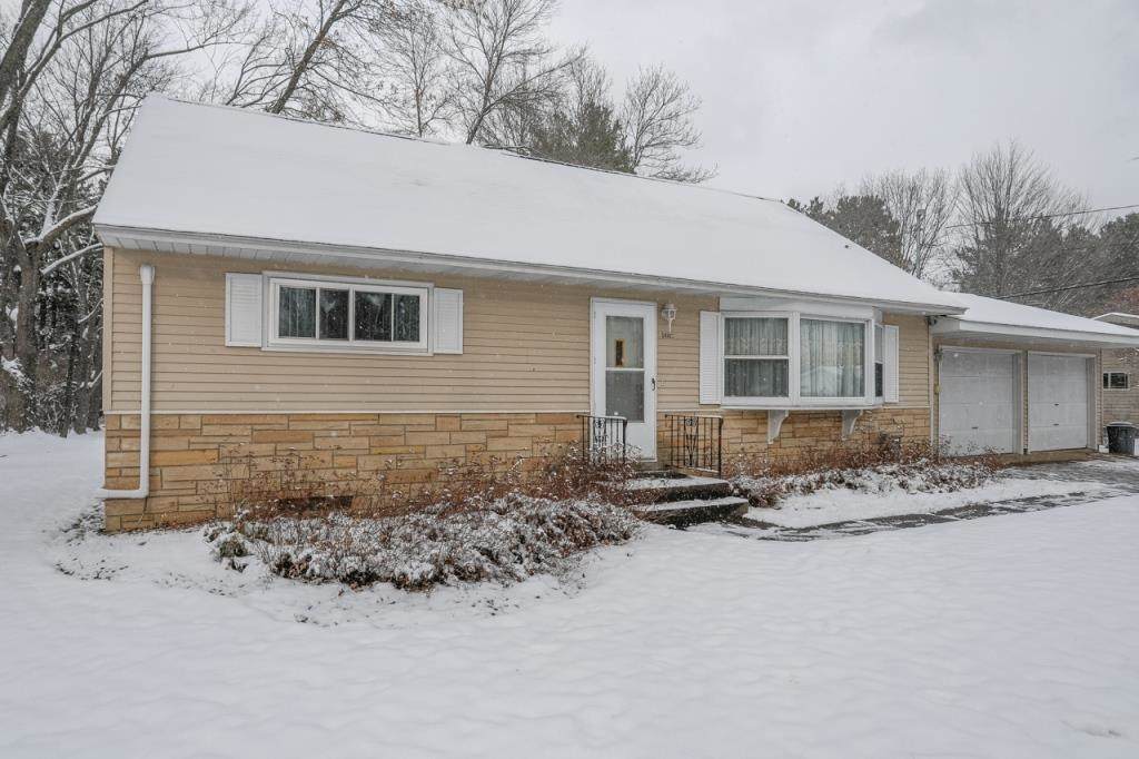 1402 Woodward Avenue - Photo 1