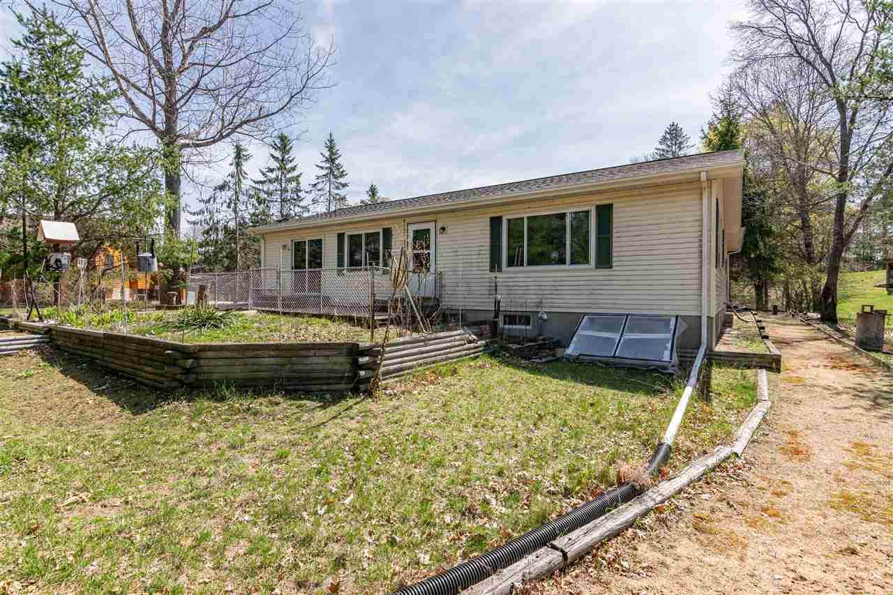 393 Abbey Court - Photo 1