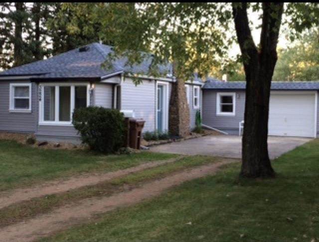 3224 Oak Street - Photo 1