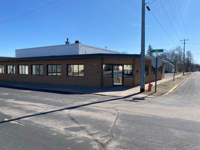 214 2ND STREET - Photo 1