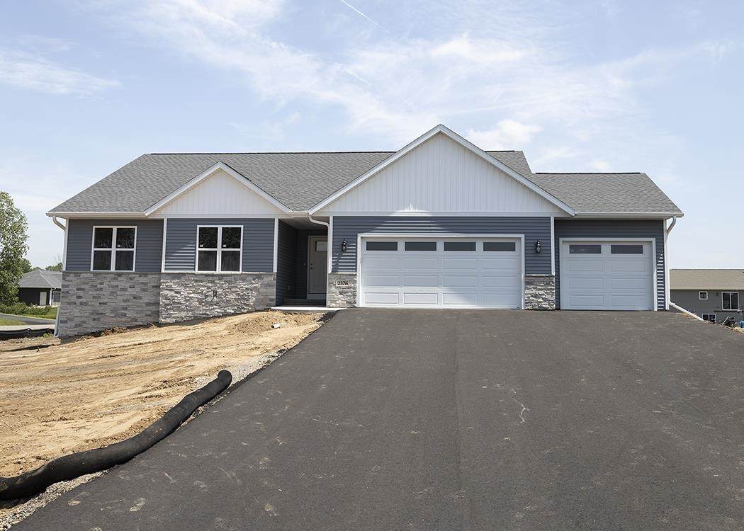 2376 Chesterfield Drive - Photo 1