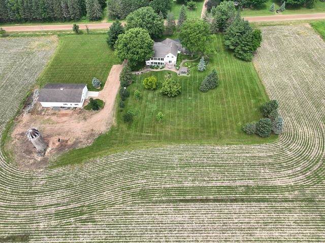 123385 Fairview Road - Photo 1