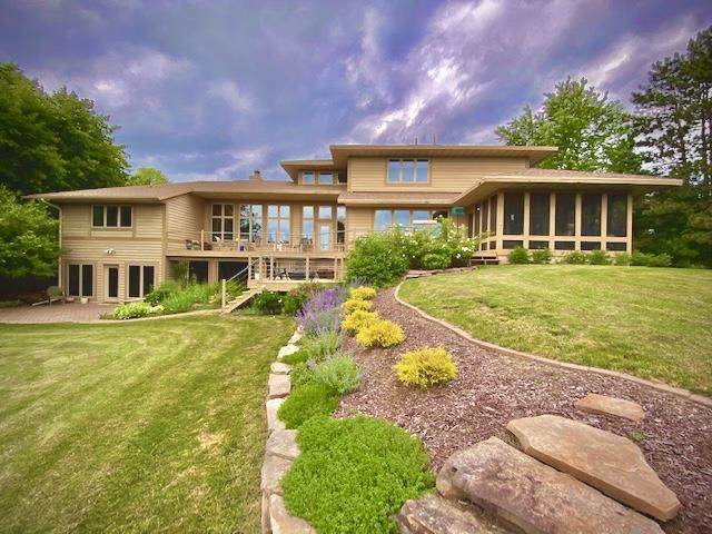 1723 Mulligan Drive - Photo 1