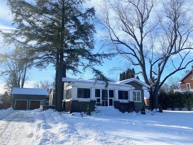 910 5TH STREET - Photo 1