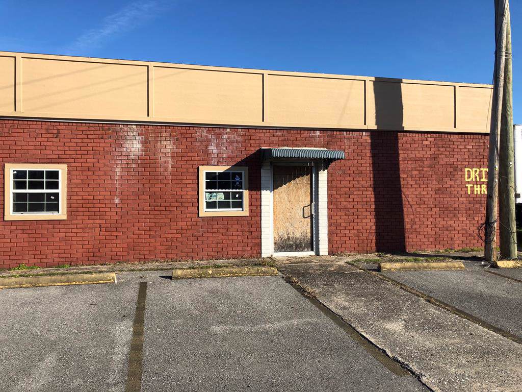 629 Hamilton Street - Photo 1