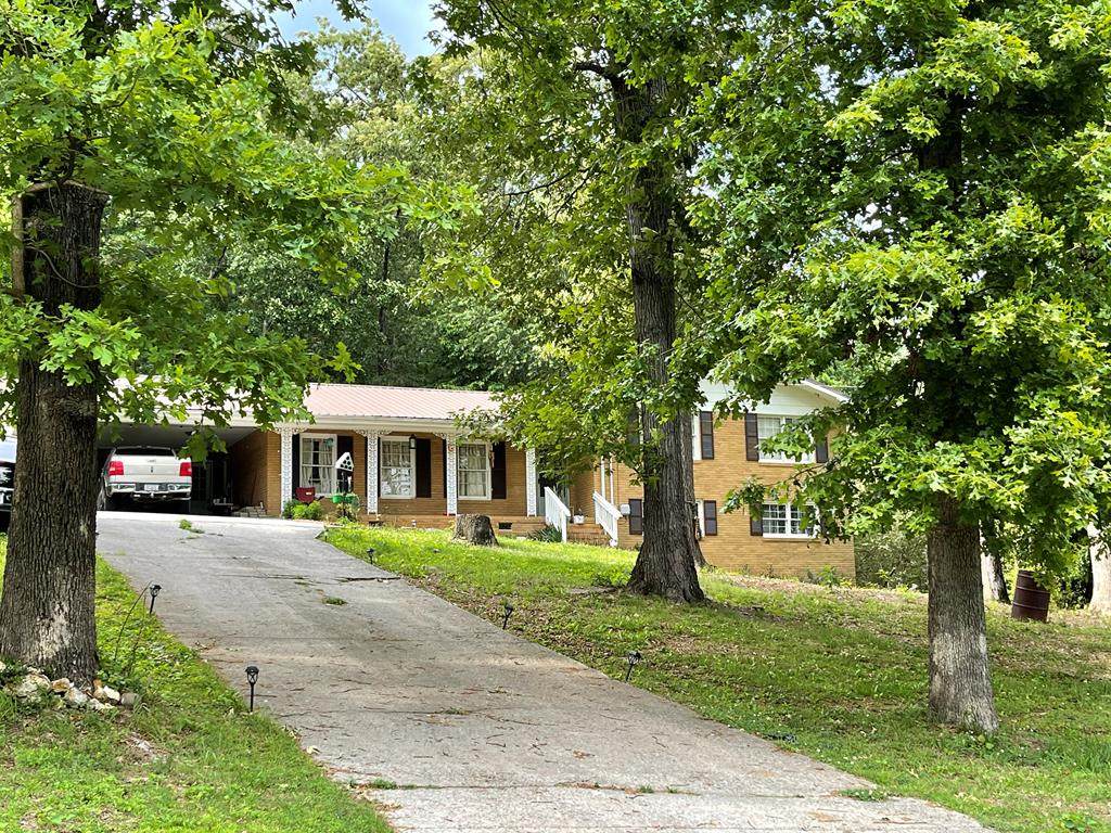 212 Riderwood Drive - Photo 1