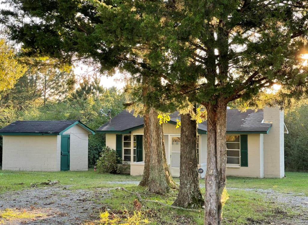 457 River Road - Photo 1