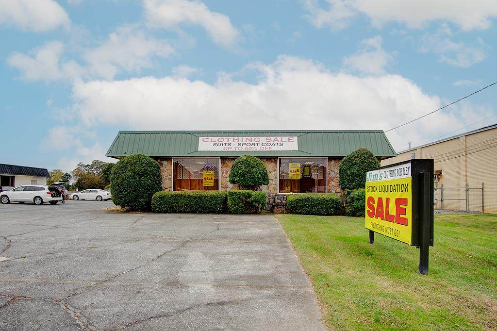 1507 Walnut Avenue - Photo 1