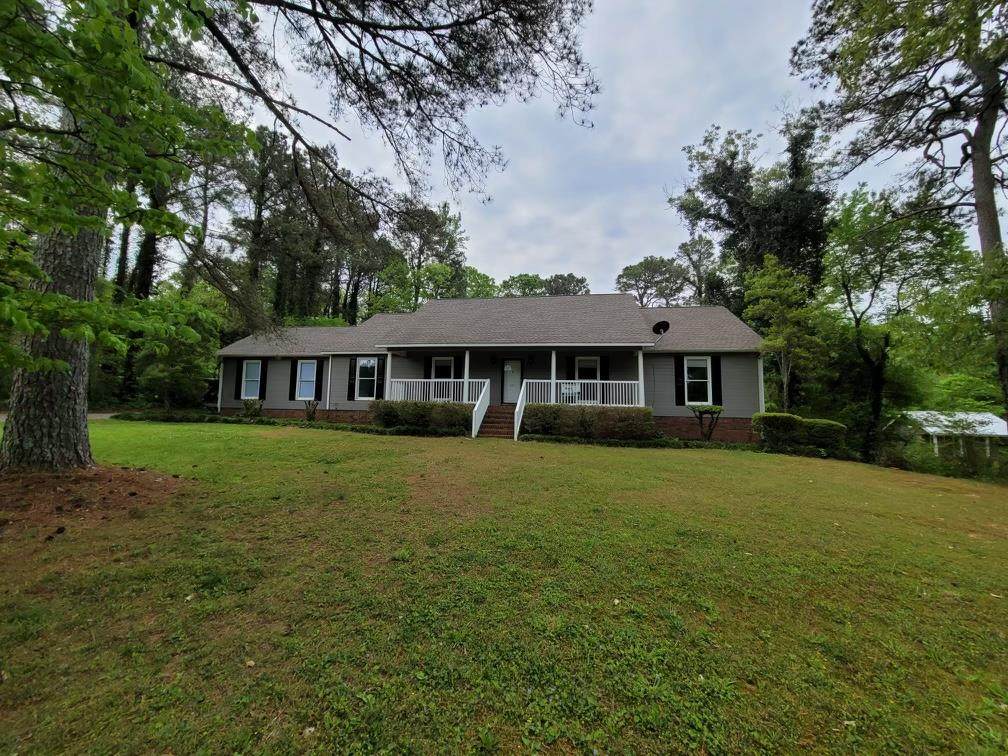 684 Wildwood Drive - Photo 1