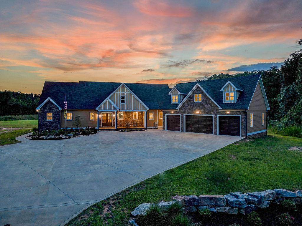 3163 Underwood Road - Photo 1