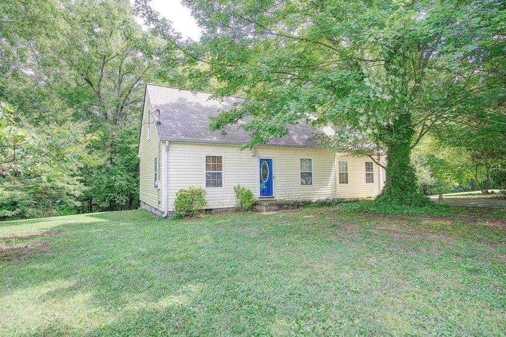 99 Ellis Drive - Photo 1