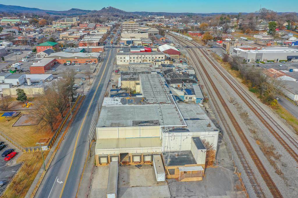 431 Hamilton Street - Photo 1
