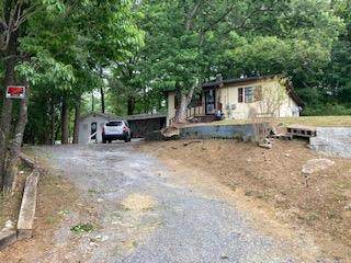 204 Bogle Street - Photo 1