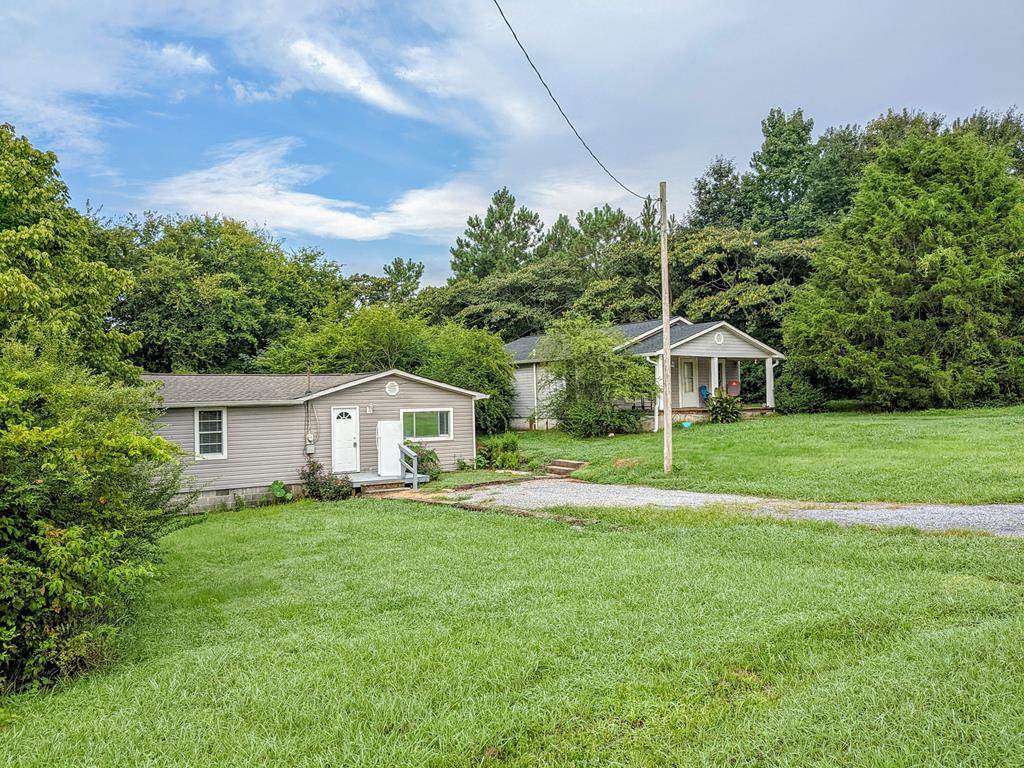 122/124 Melrose Dr - Photo 1
