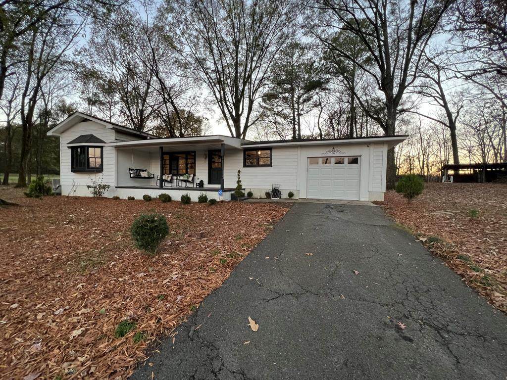 1949 Sosebee Drive - Photo 1