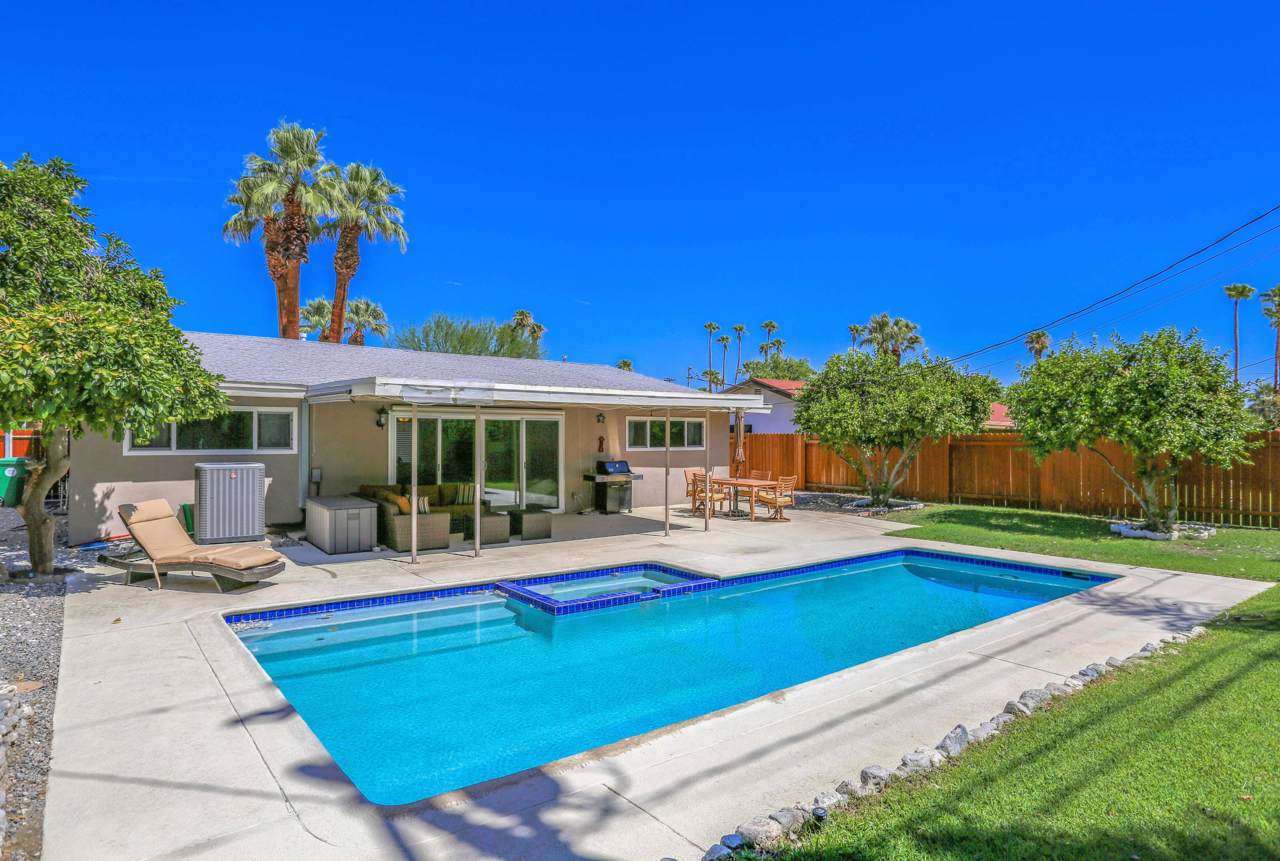 74565 Candlewood Street - Photo 1
