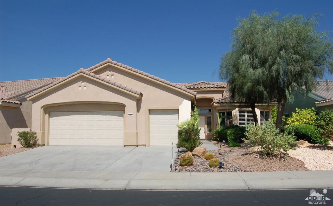 37479 Turnberry Isle Drive - Photo 1