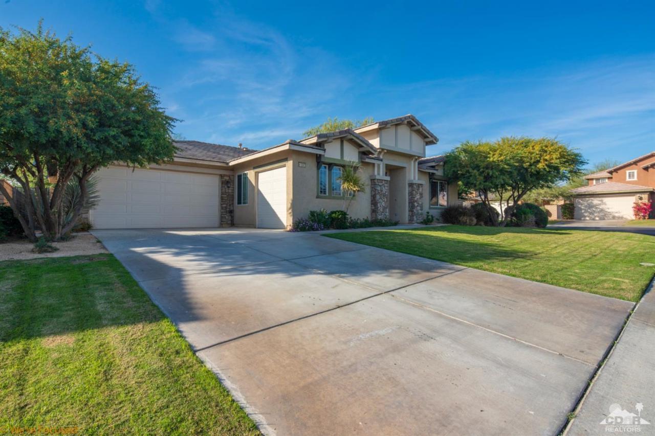 41097 Bank Court - Photo 1