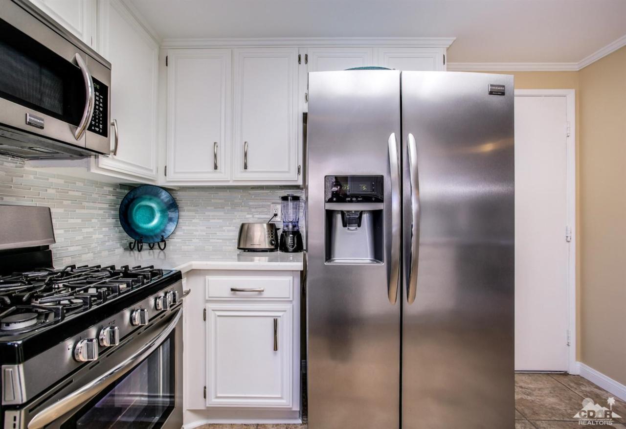 44509 Sorrento Court - Photo 1
