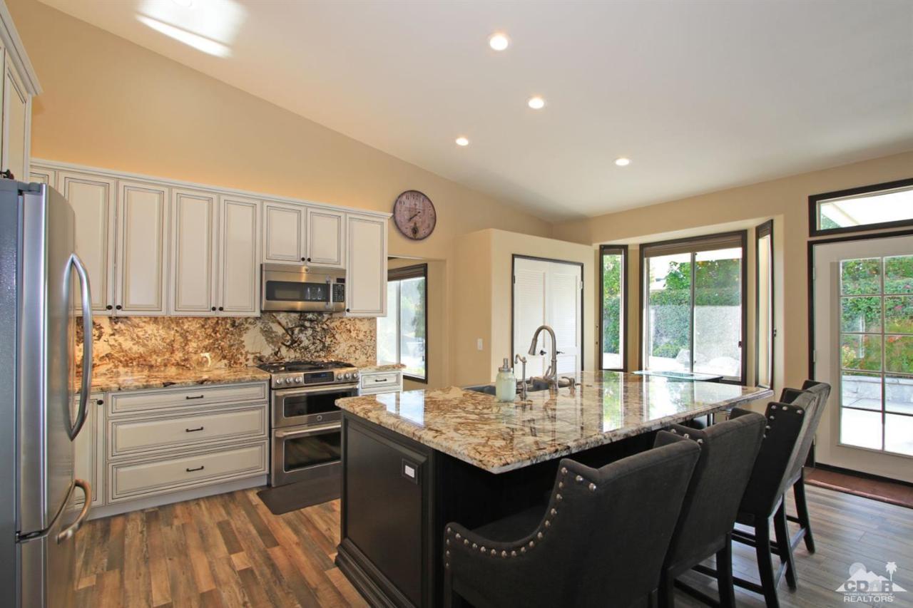 40652 Baranda Court - Photo 1
