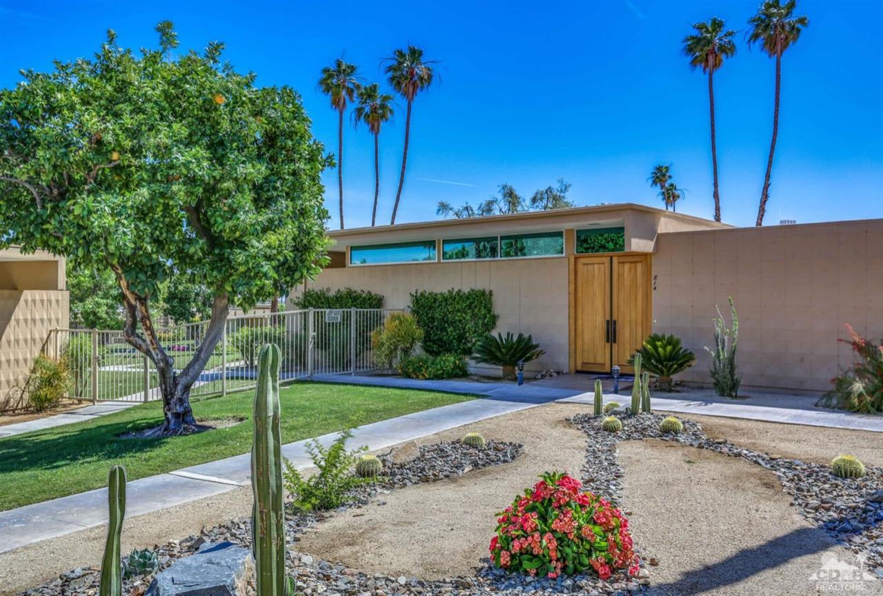 72813 Willow Street - Photo 1