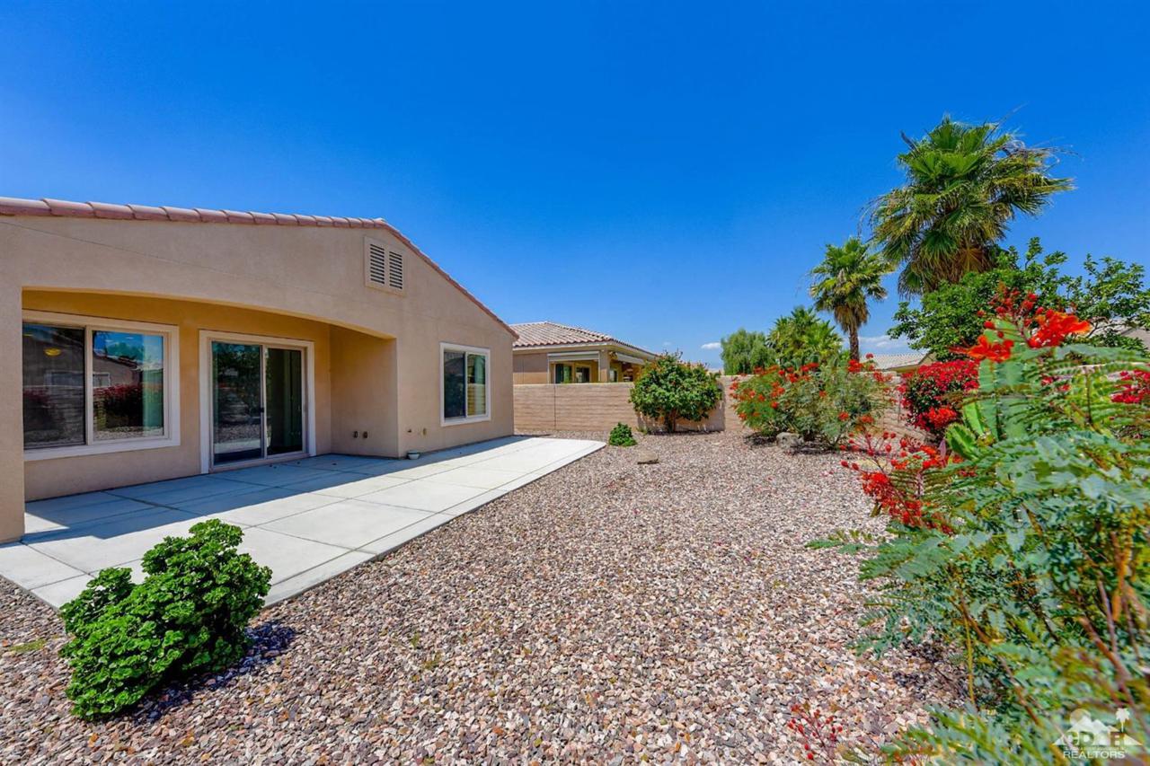 81630 Avenida De Baile - Photo 1