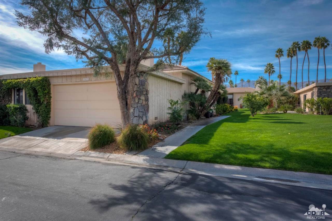 74837 Chateau Circle - Photo 1